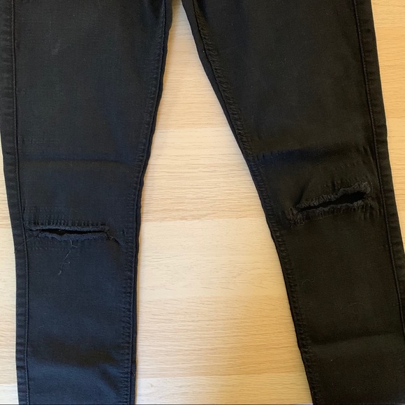 7 For All Mankind (B)Air Ankle Skinny Exposed Knee - Picture 3 of 3